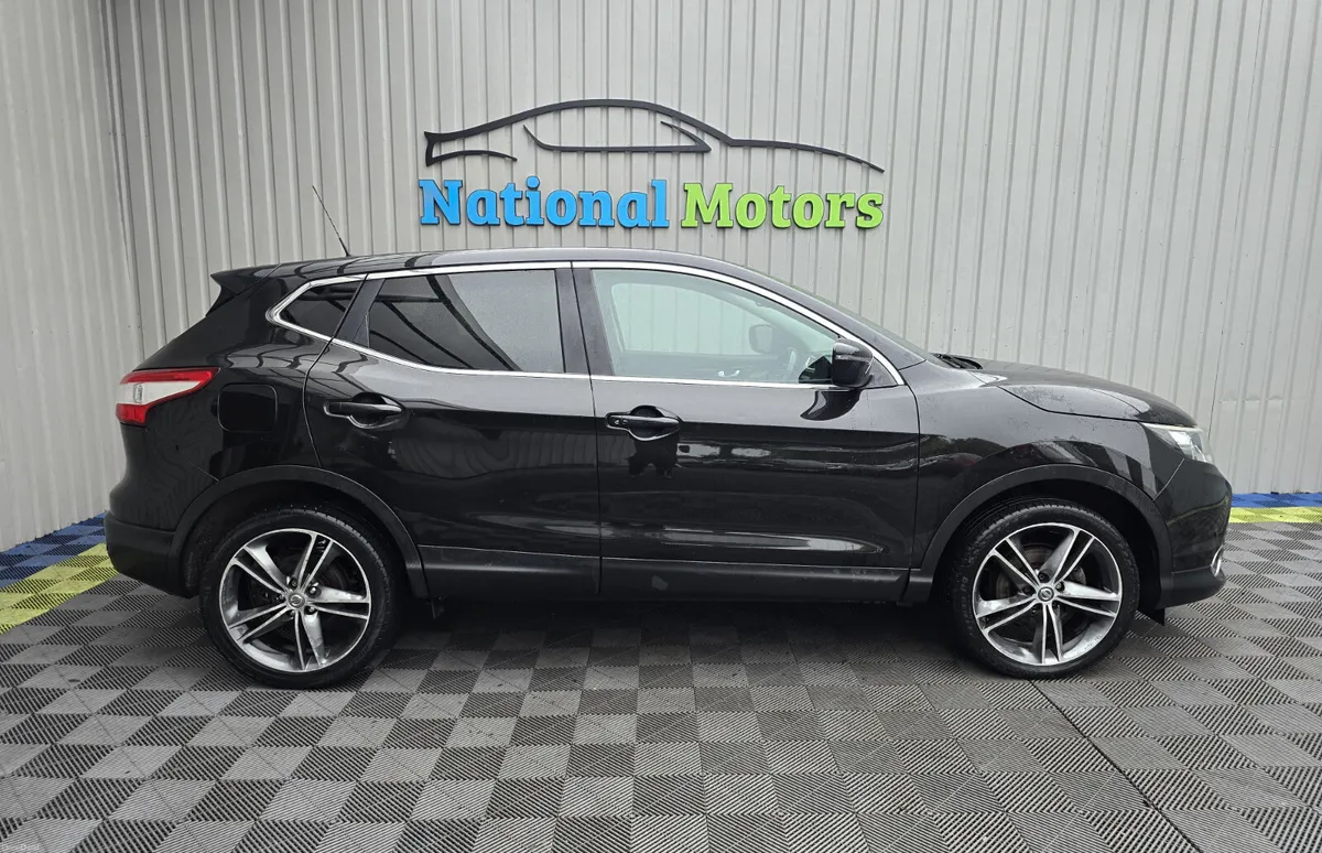 2014 Nissan Qashqai 1.5 DSL SV - Image 2