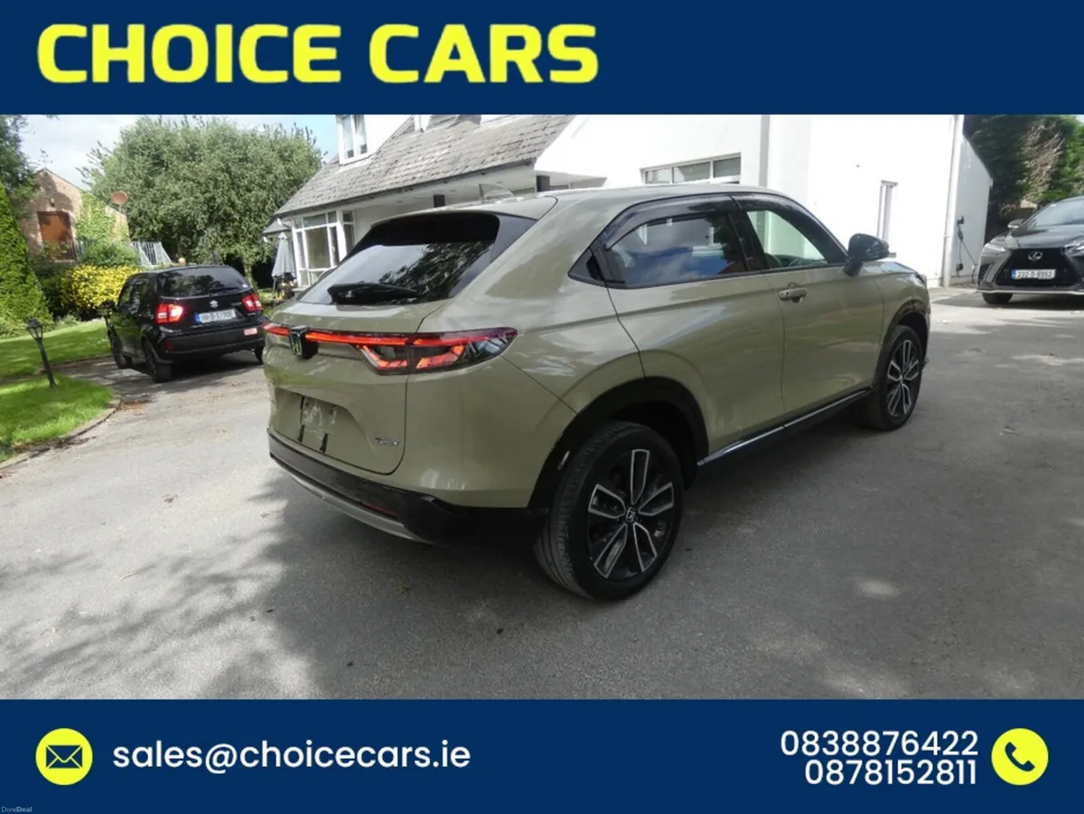 Honda Vezel 1.5 AUTO HYBRID Z SPEC - Image 6
