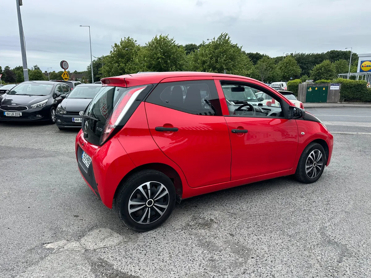 Toyota Aygo 1.0 Petrol NCT TAX LOW KMS - Image 5