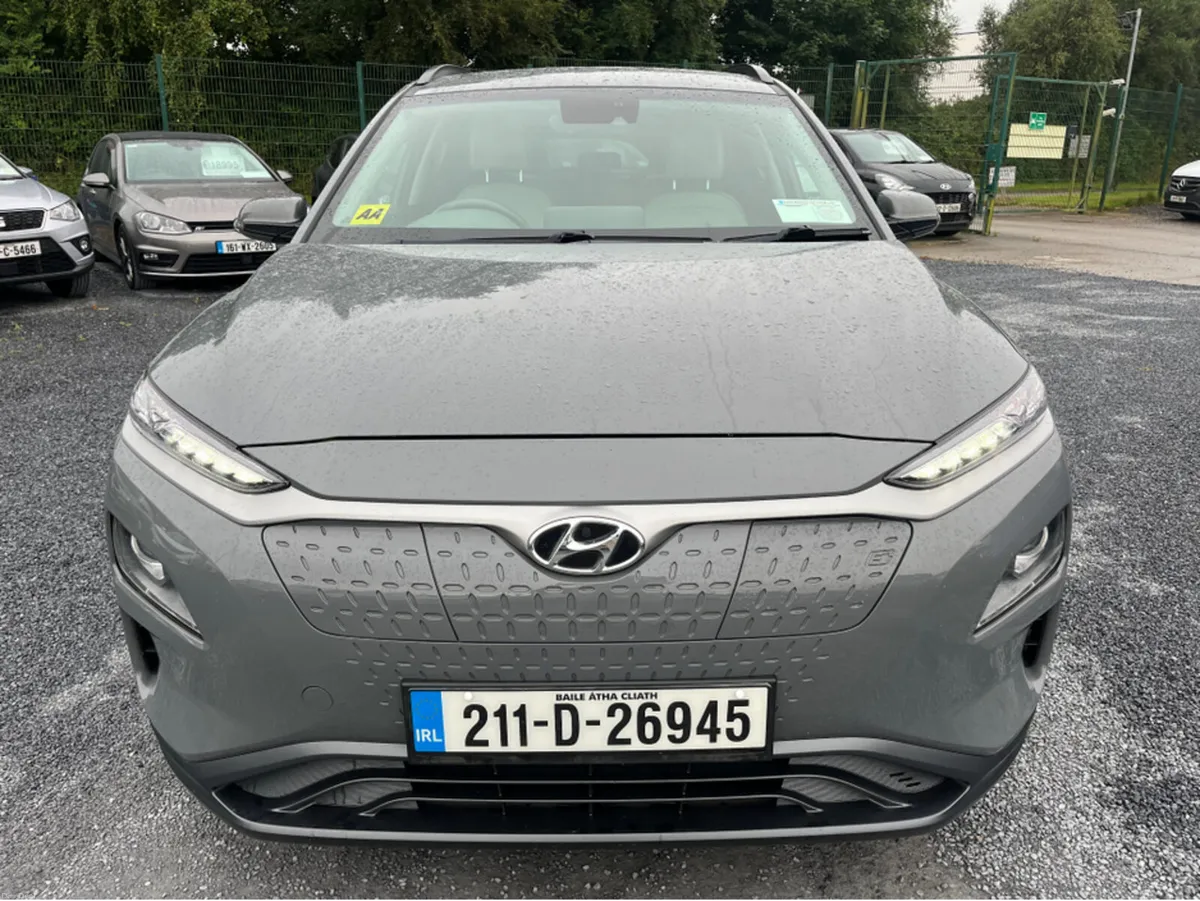 Hyundai KONA TOP SPEC KONA EV KAUAI PREMIUM 64KWh - Image 2