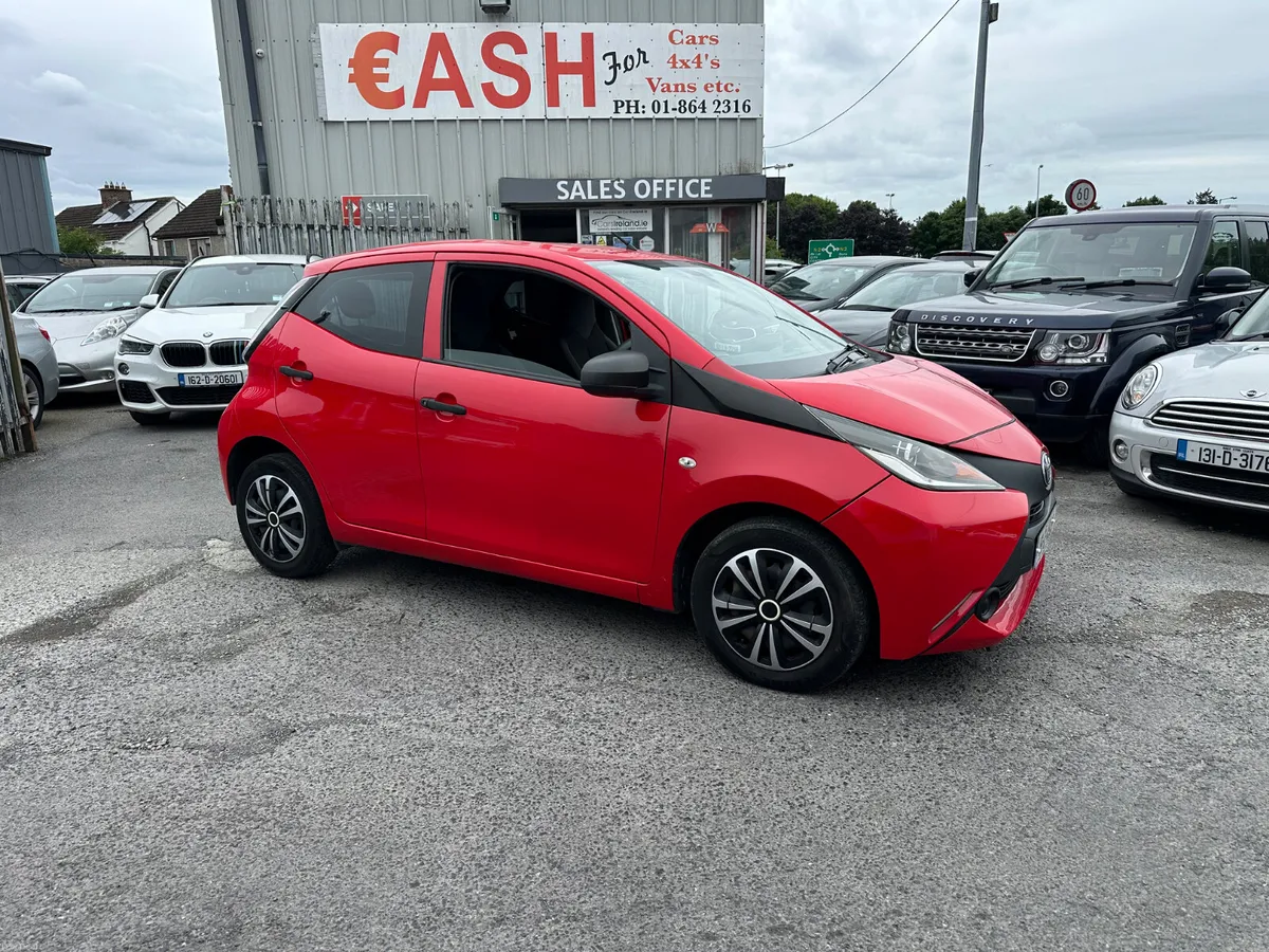 Toyota Aygo 1.0 Petrol NCT TAX LOW KMS - Image 3