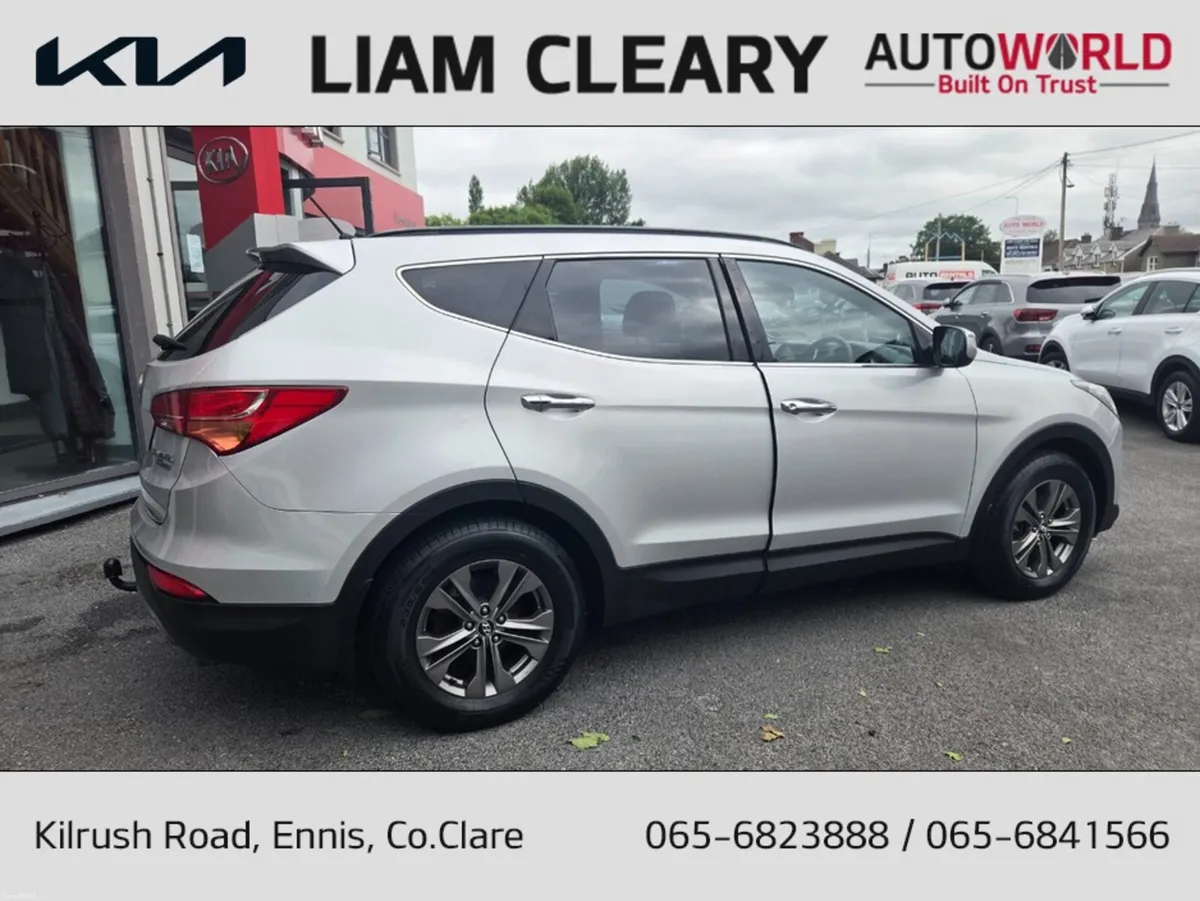 Hyundai Santa Fe 4WD EXECUTIVE 4DR - Image 3