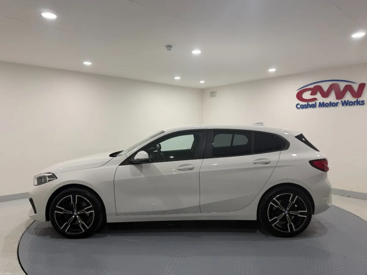 BMW 1-Series 116D SE 18''M-SPORT ALLOYS UPGRADE**P - Image 4