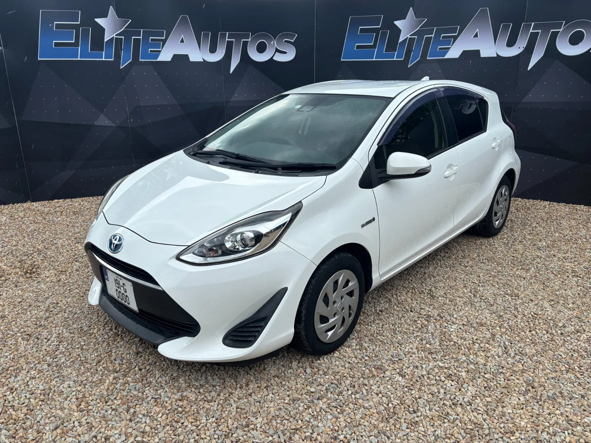 Toyota Aqua Self Charging Hybrid 2019 - Image 2