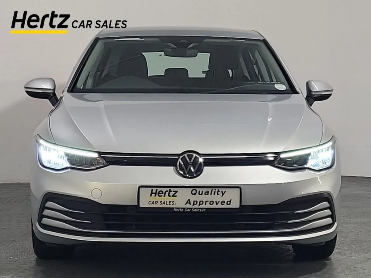 Volkswagen Golf LIFE 110HP Petrol Manual - Image 5