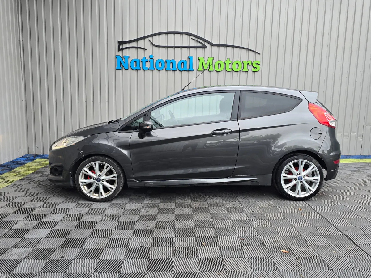 2016  Ford Fiesta 1.0 Zetec 100PS - Image 6