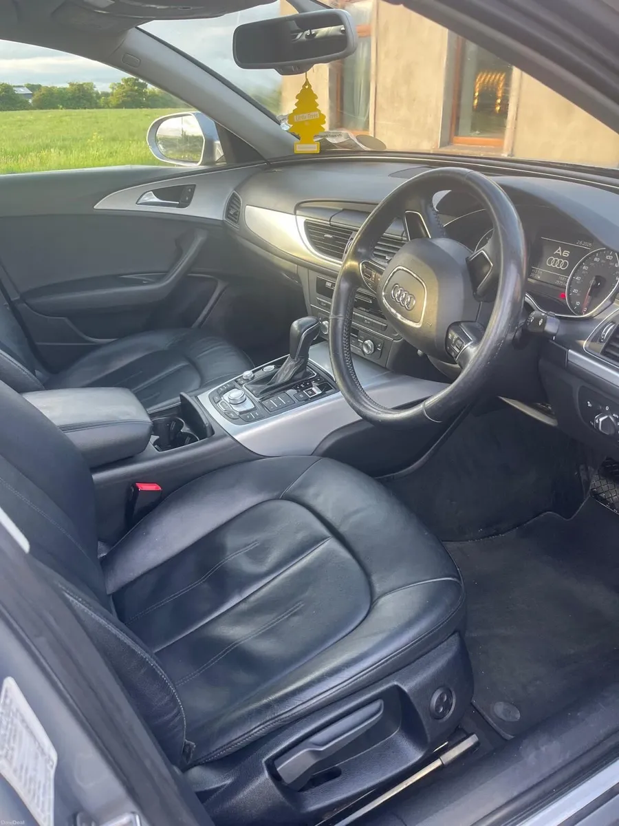 Audi A 6 - Image 4
