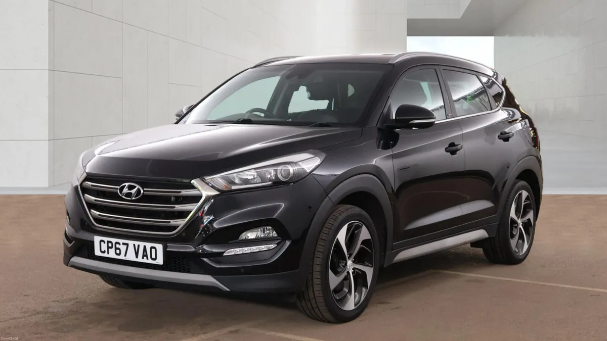 Hyundai Tucson CDRI SPORT - FINANCE AVAILABLE - Image 2