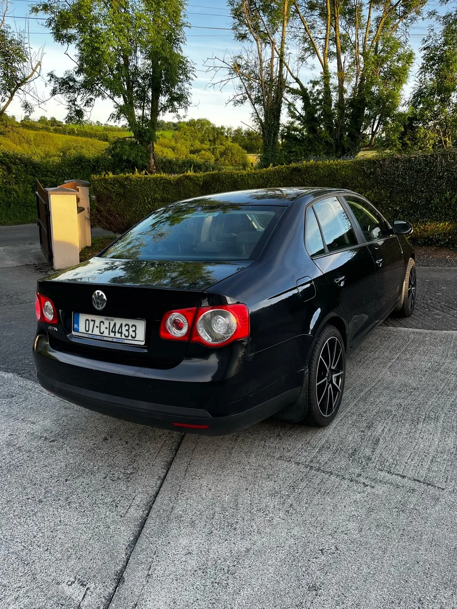 VW Jetta - Image 3