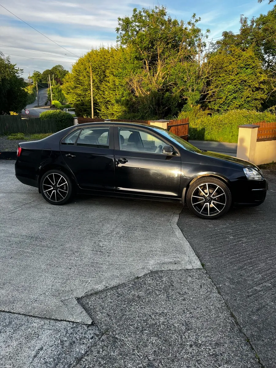 VW Jetta - Image 2