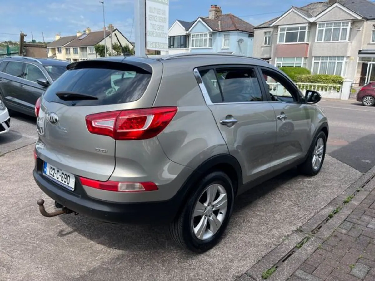 Kia Sportage 1.7 EXS 4DR - Image 3