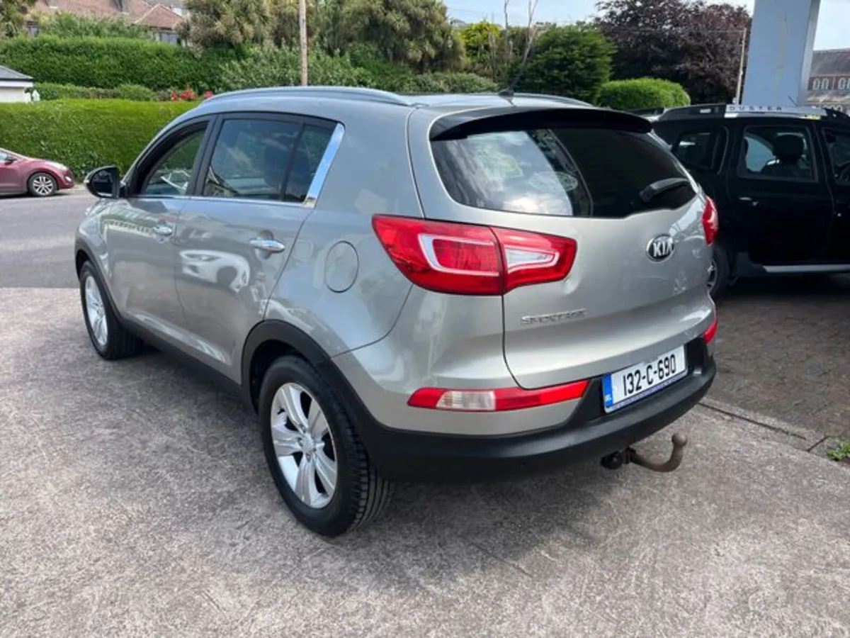 Kia Sportage 1.7 EXS 4DR - Image 4