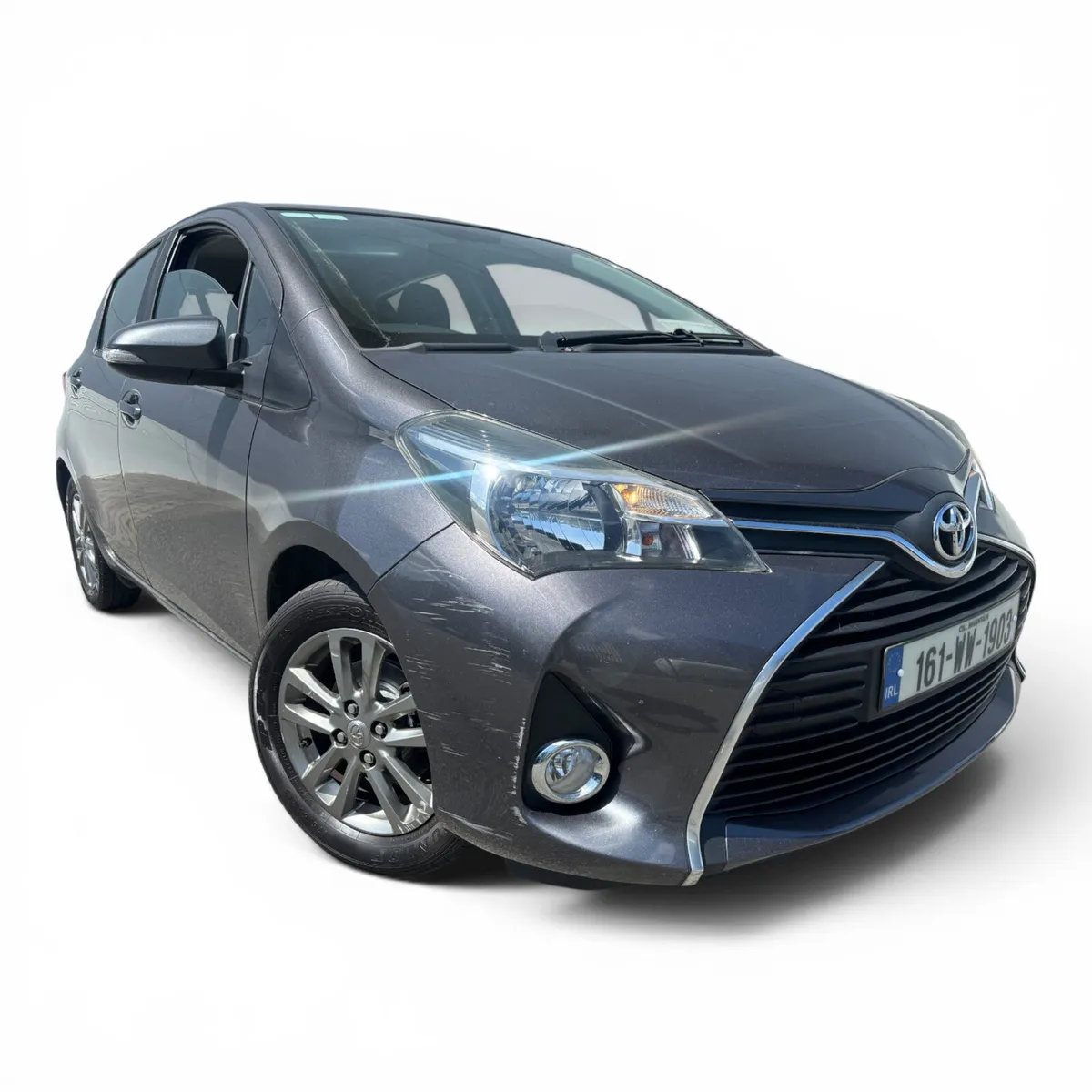 2016 TOYOTA YARIS LUNA 1.0i 5D NCT TAX - Image 1
