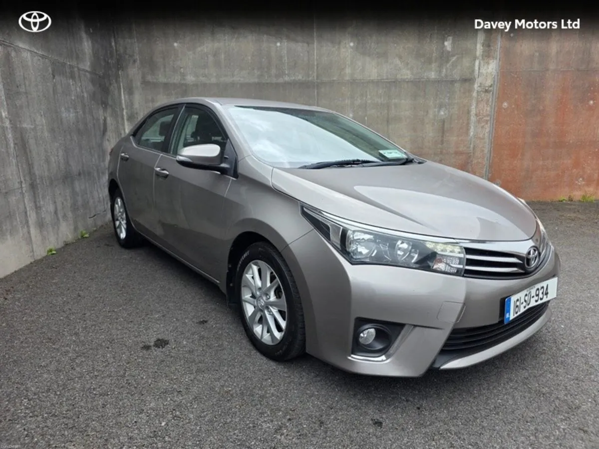 Toyota Corolla COROLLA 1.4 D-4D LUNA - Image 1