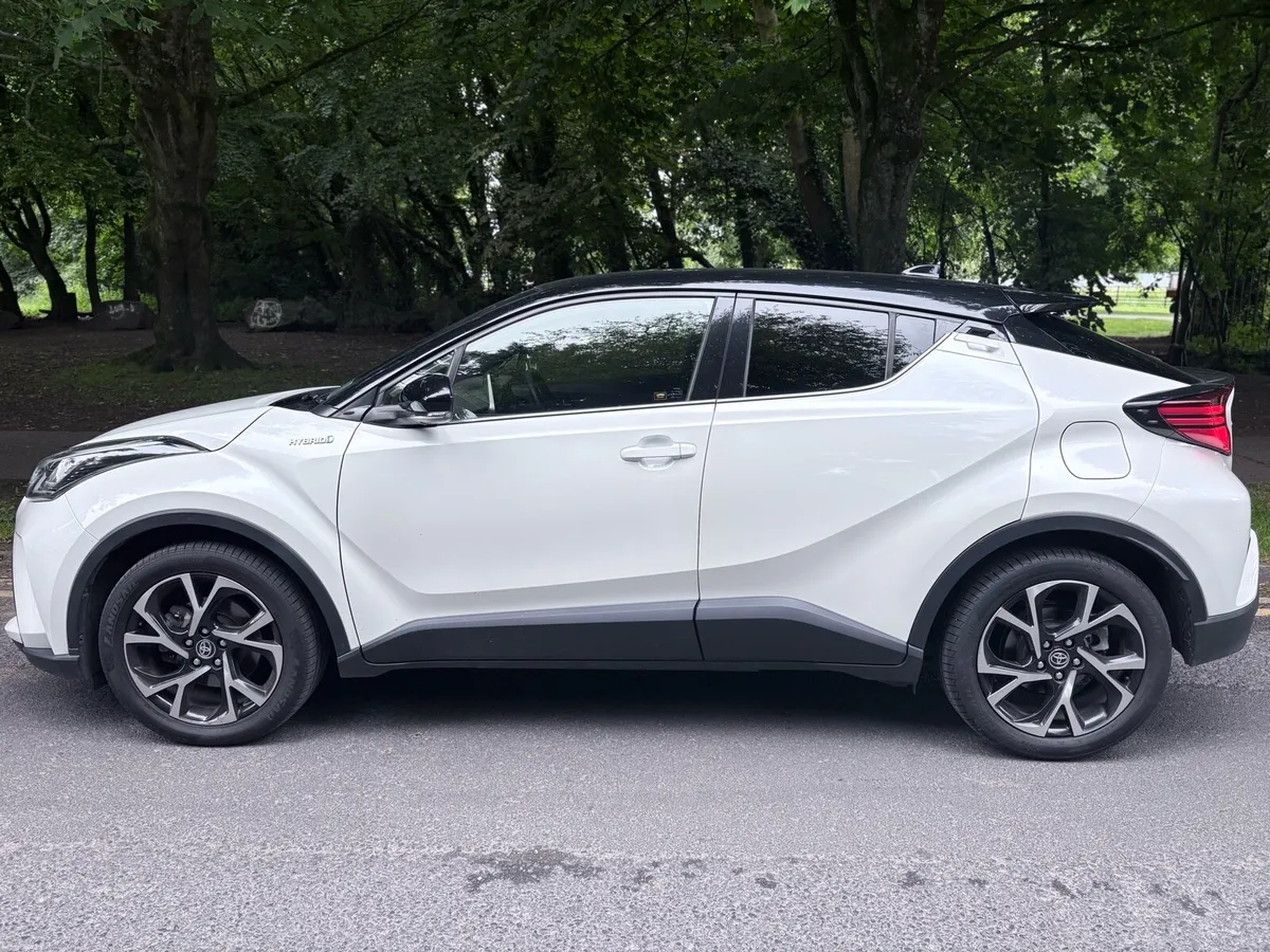 2020 Toyota C-HR 1.8 Hybrid Sport - Image 2