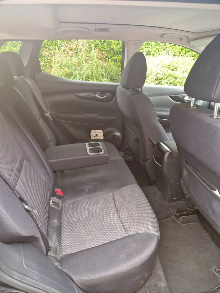 Car - Image 6