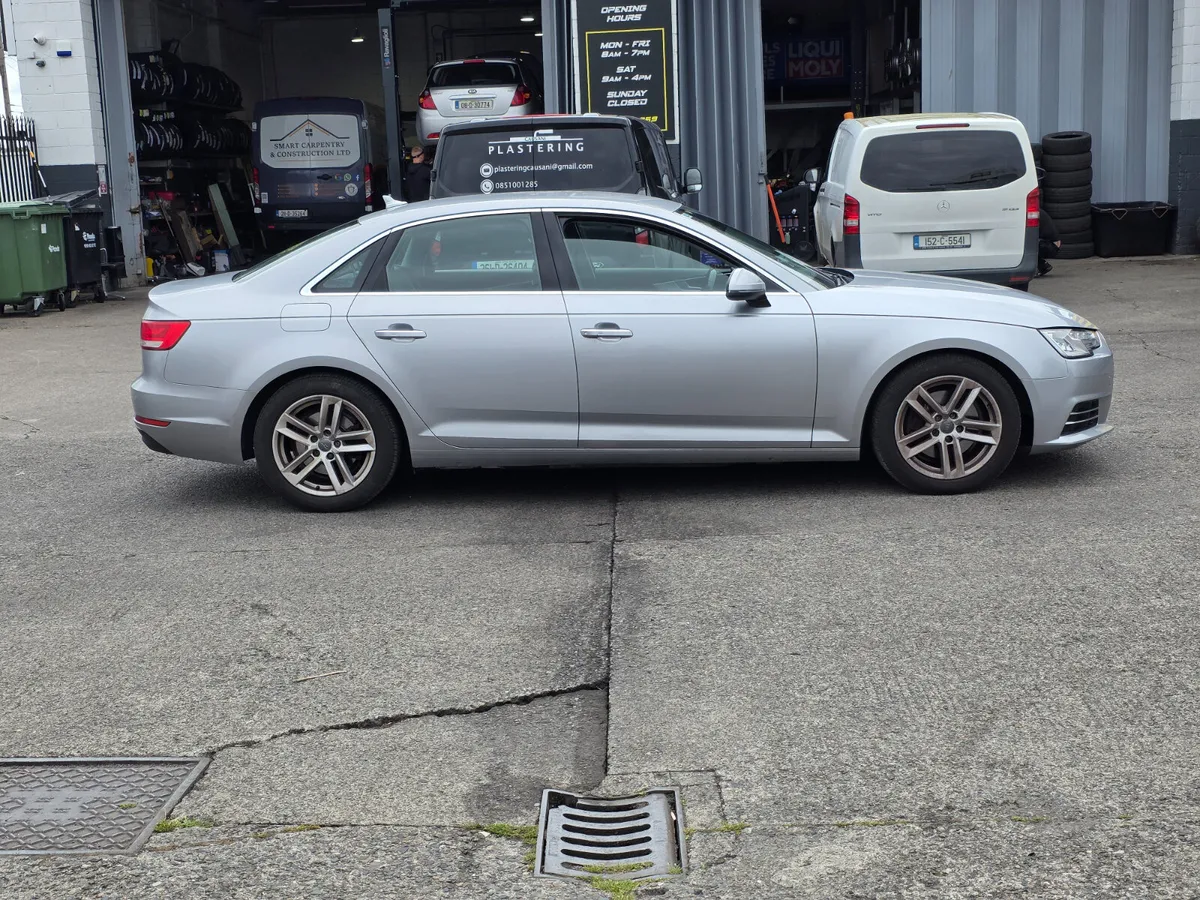 Audi A4 2.0 TDI  Tronic SE Ultra - Image 2