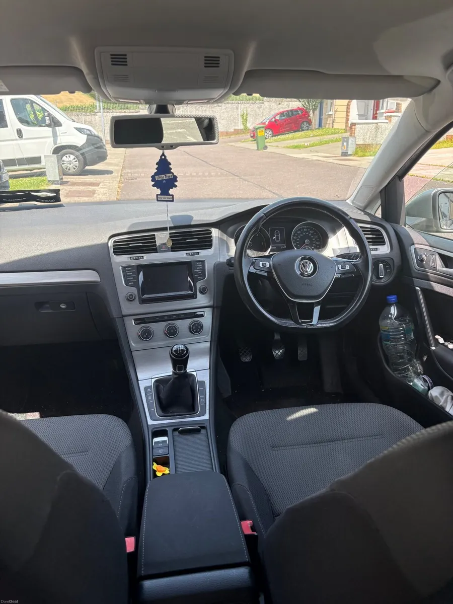 Volkswagen Golf 2014 - Image 3