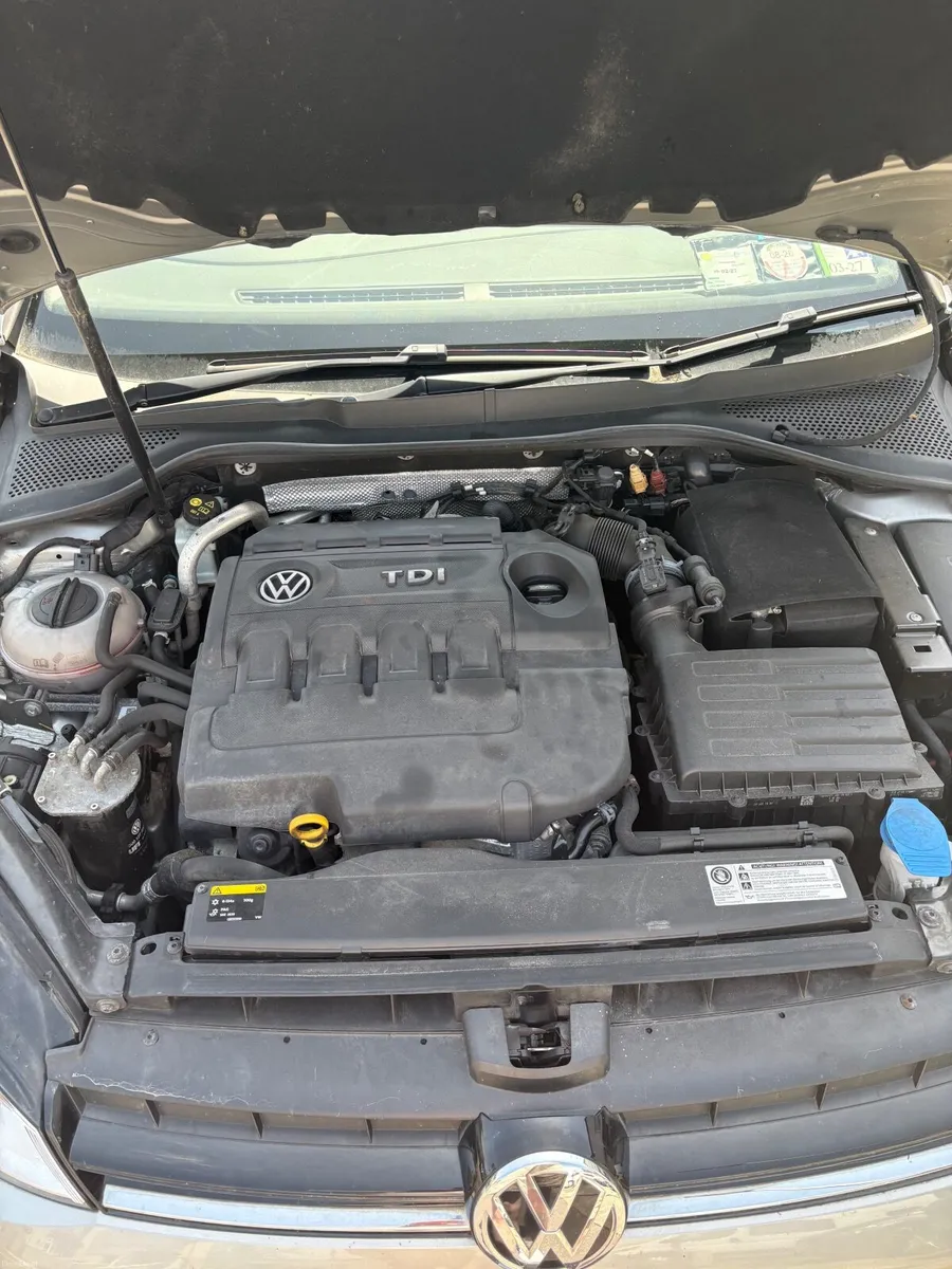 Volkswagen Golf 2014 - Image 4