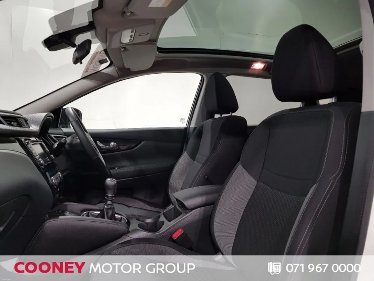 Nissan Qashqai 1.5 DSL SV MY19 4DR - Image 5
