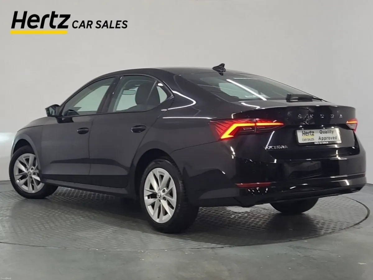 Skoda Octavia AMB 2.0TDI Diesel Manual - Image 3