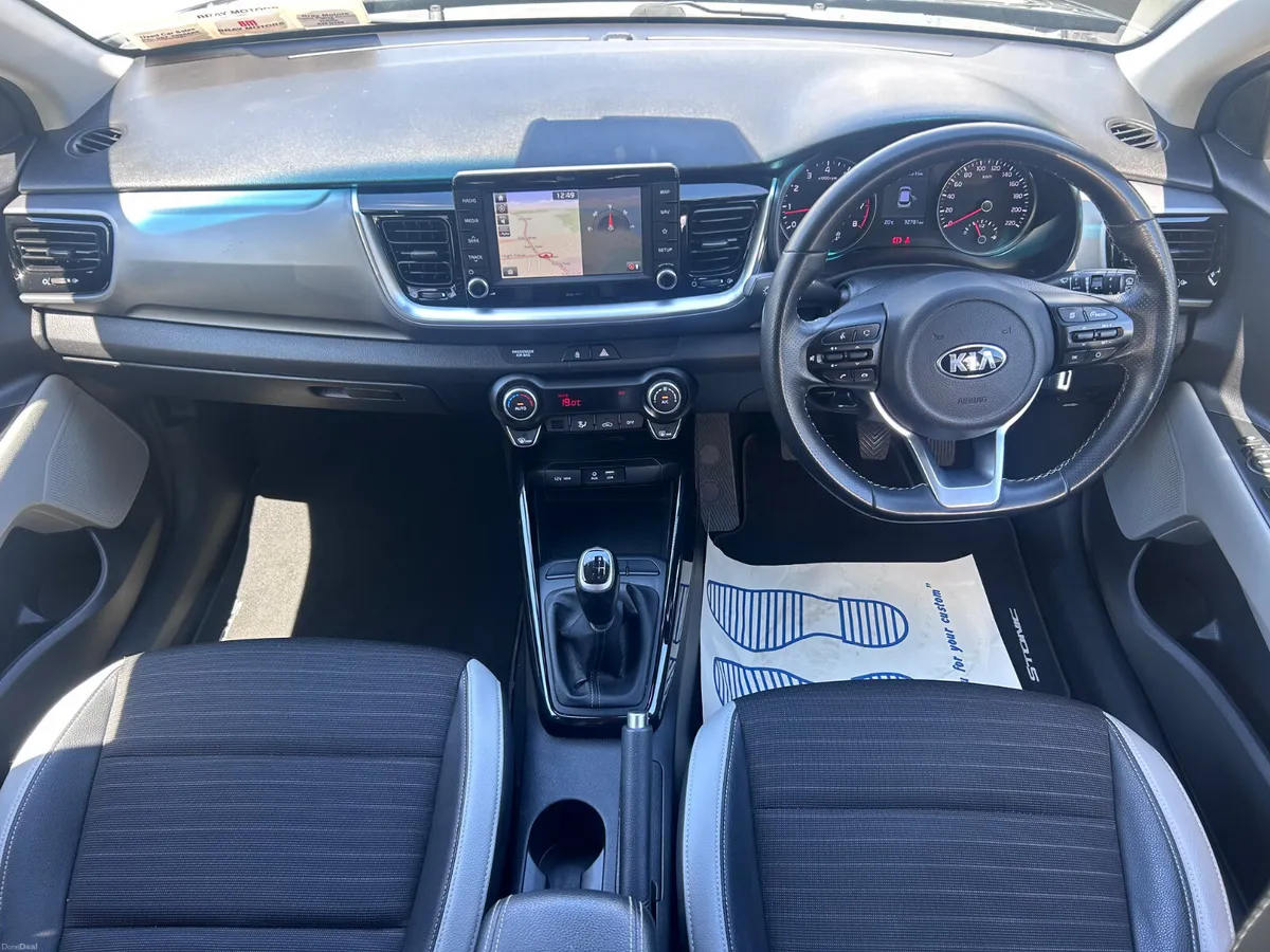2018 KIA STONIC 1.4 PETROL K3 VERY LOW KMS - Image 2