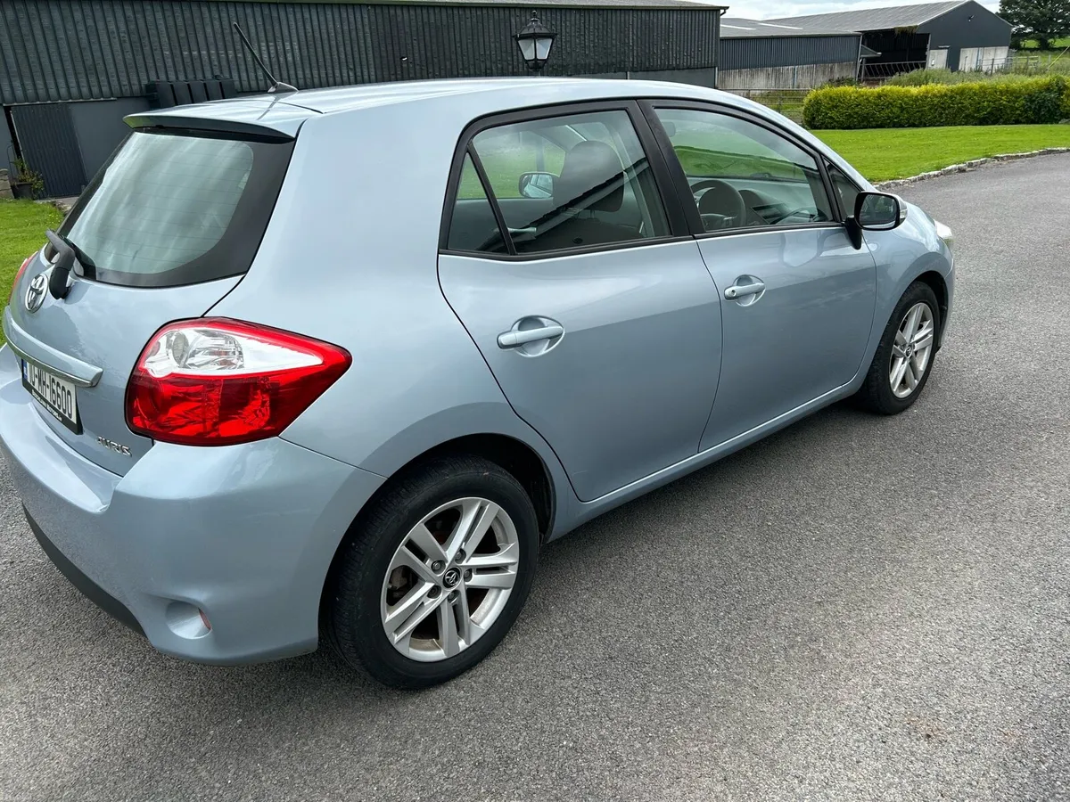 2010 Toyota Auris - Image 6