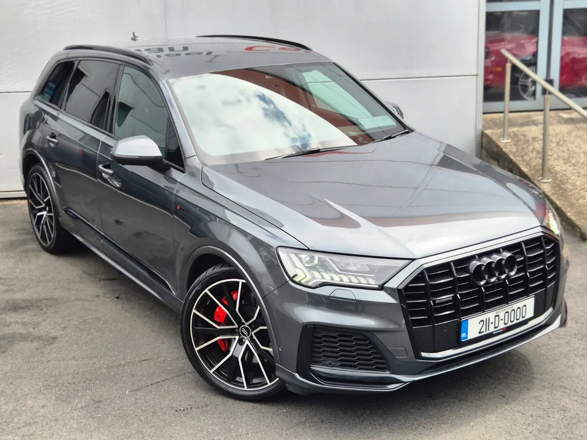2021 Audi Q7 55 TFSI e Quattro, Leather, 22" Alloy - Image 3