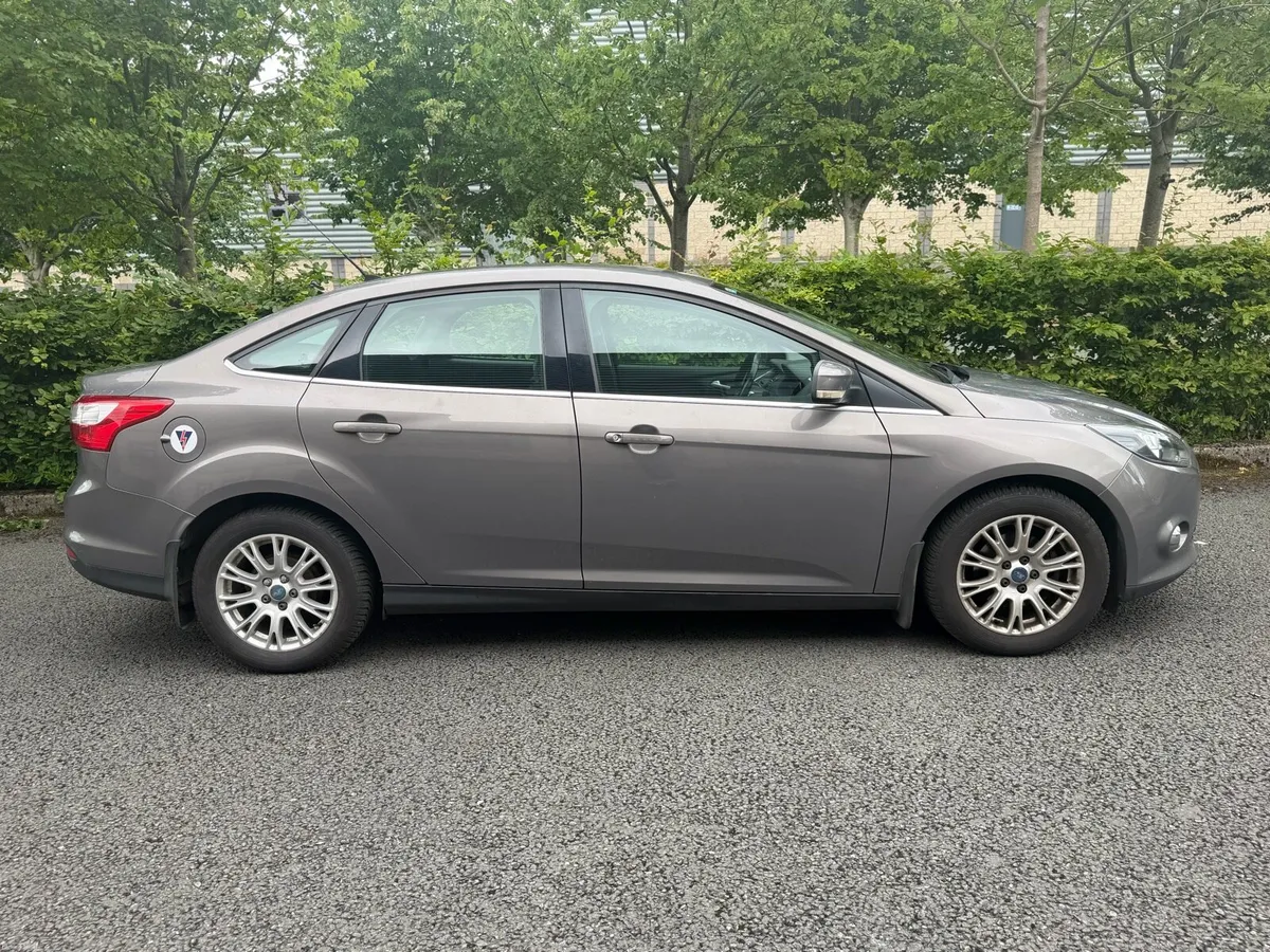 FORD FOCUS 1.6 NCT 10/26 - Image 4