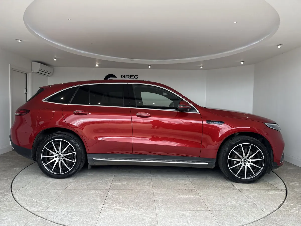 Mercedes-Benz AMG 2023 - Image 4