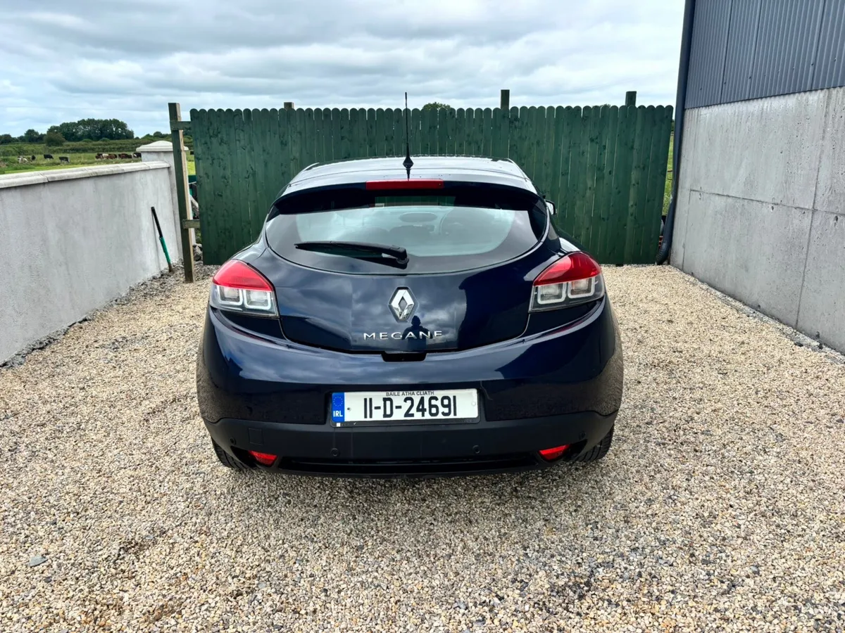 Renault Megane 2011 1.5dci - Image 6