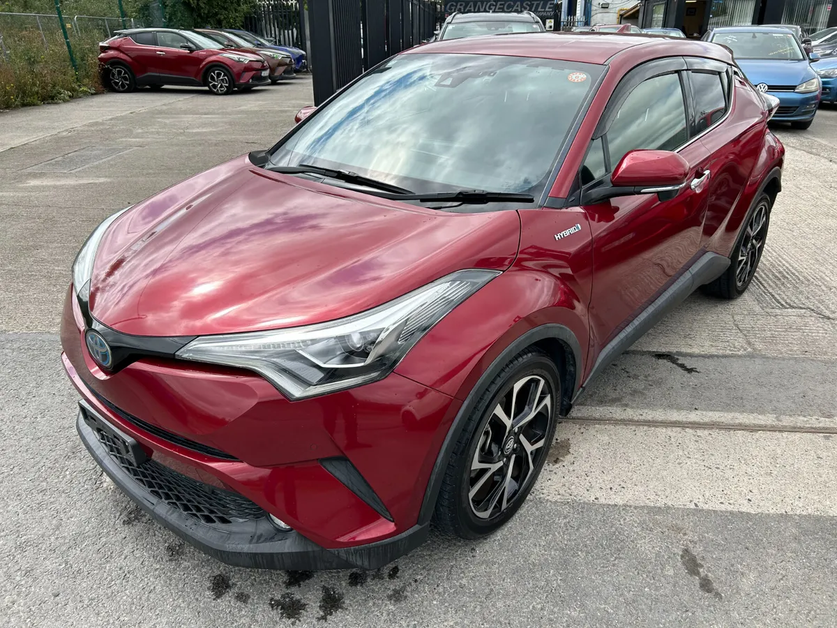 TOYOTA CHR 2018, 1.8 HYBRID AUTO LOW KM HIGH SPEC - Image 2
