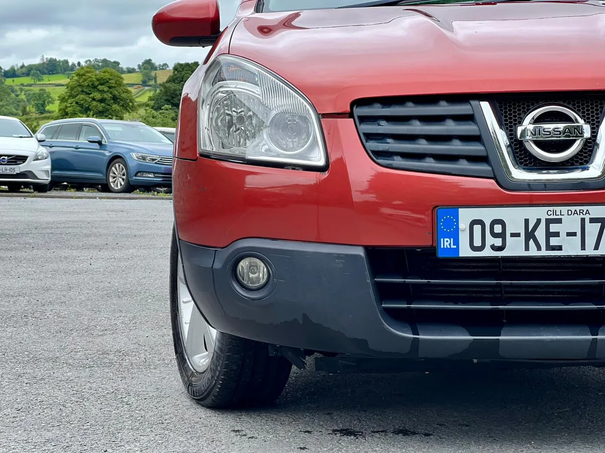 Nissan Qashqai 2009 - Image 4