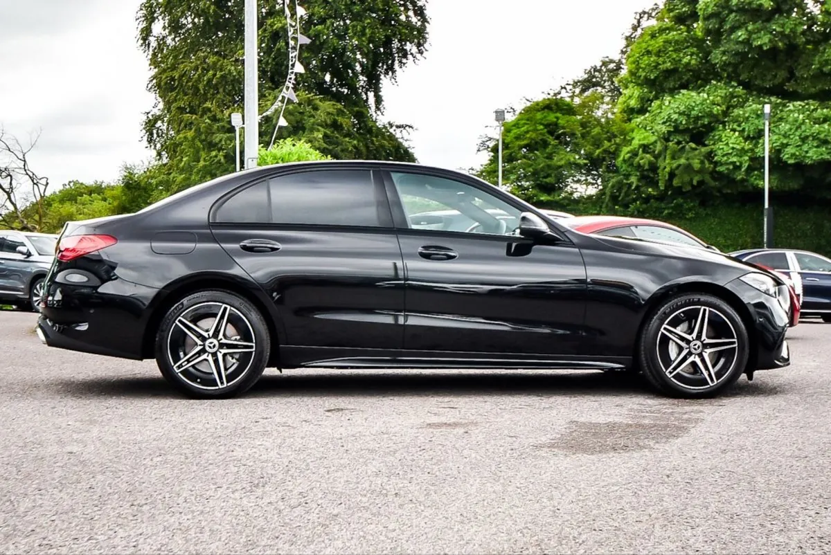 Mercedes-Benz C-Class 300de AMG 328bhp Plug In Nig - Image 4