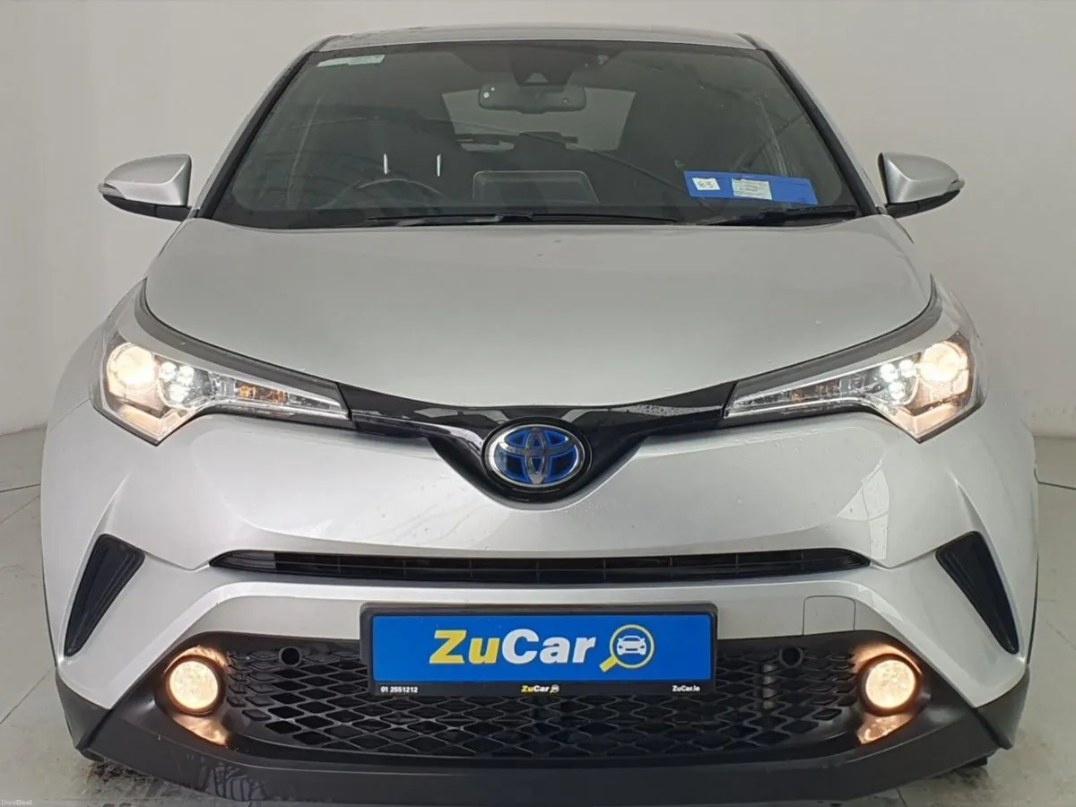 Toyota C-HR 1.8 HYBRID SPORT - Image 3