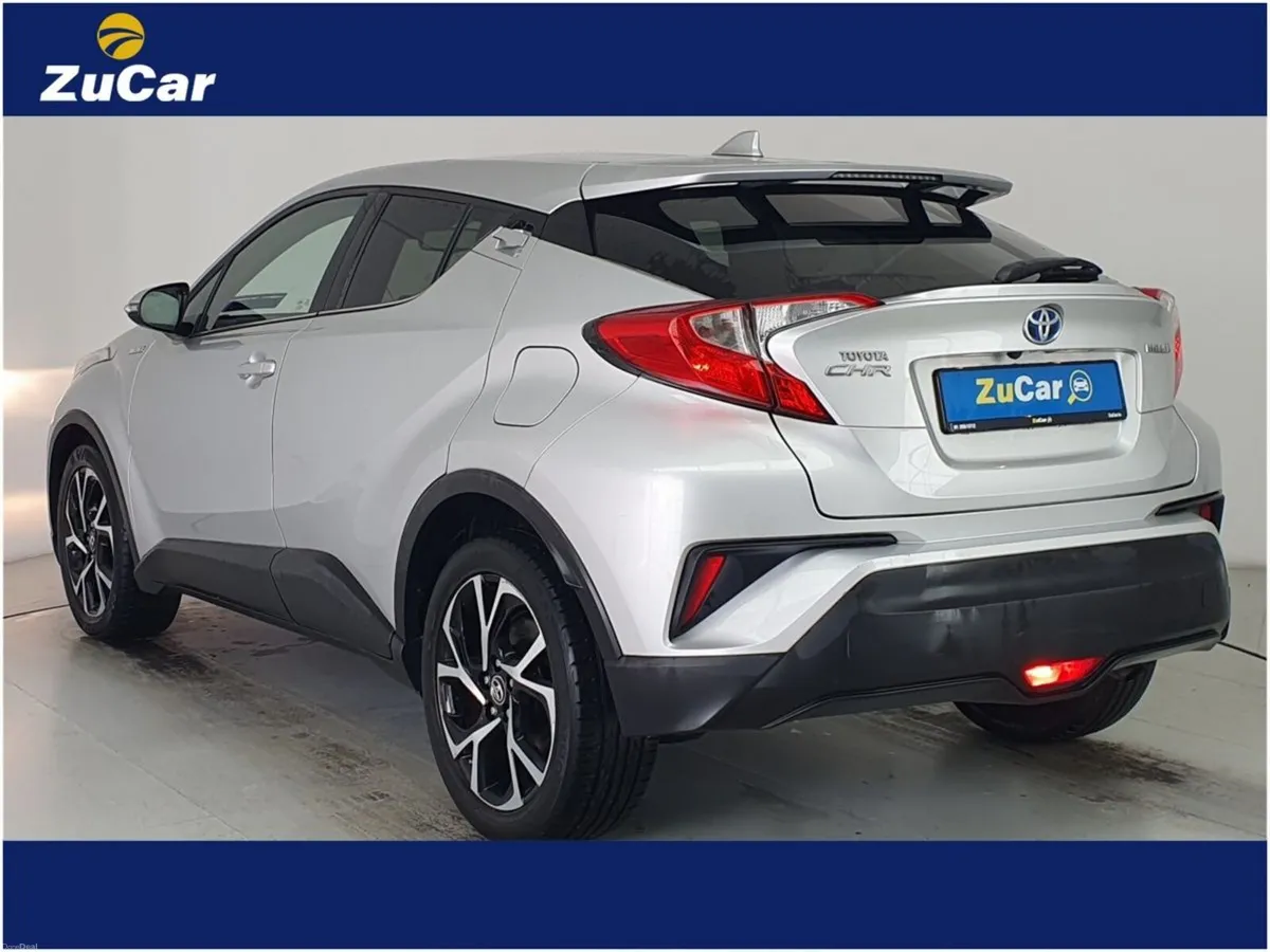 Toyota C-HR 1.8 HYBRID SPORT - Image 4