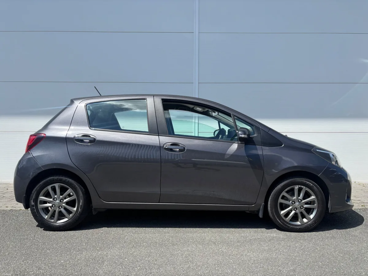 2016 TOYOTA YARIS LUNA 1.0i 5D NCT TAX - Image 6