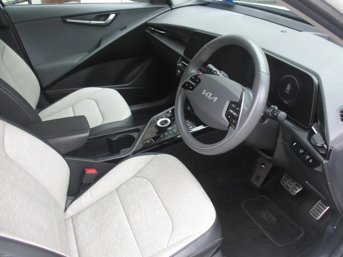 2023 KIA E-NIRO K4 - Image 3