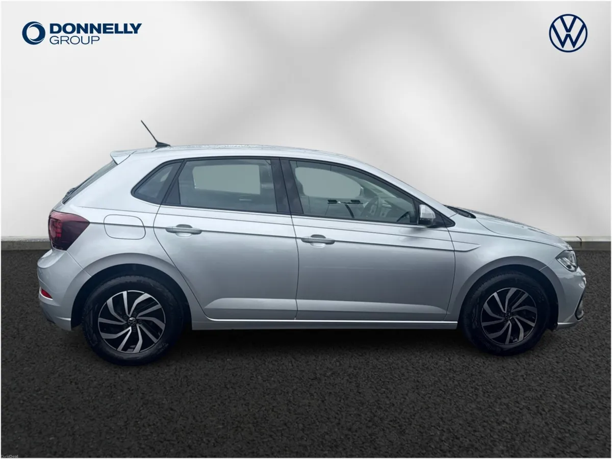 Volkswagen Polo Hatchback Life - Image 4
