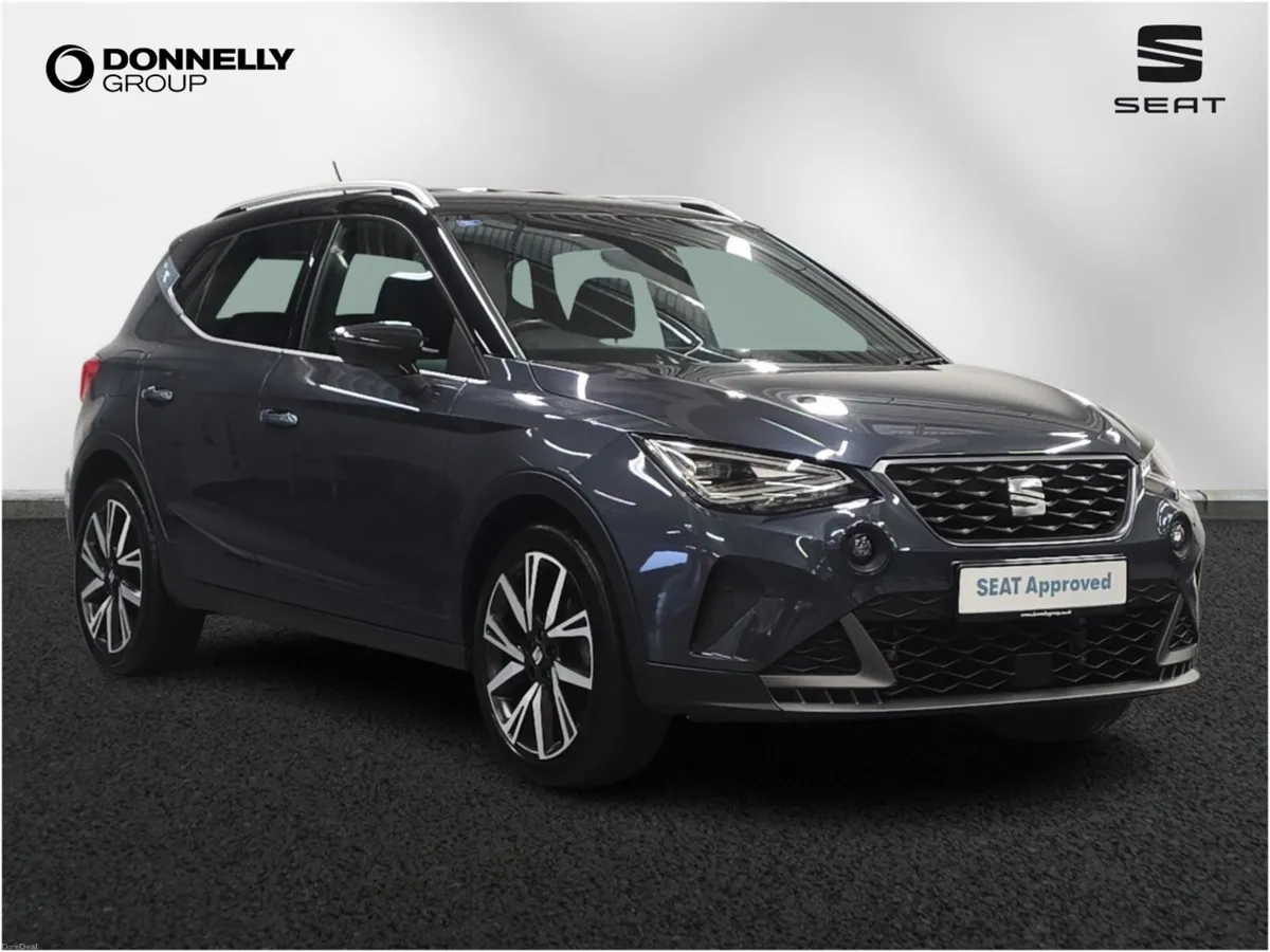 SEAT Arona Hatchback FR Edition - Image 1