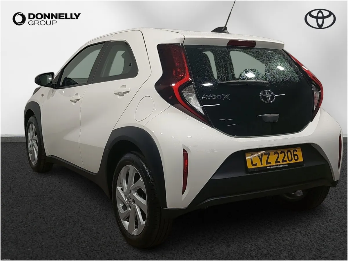 Toyota Aygo X Hatchback Pure - Image 2