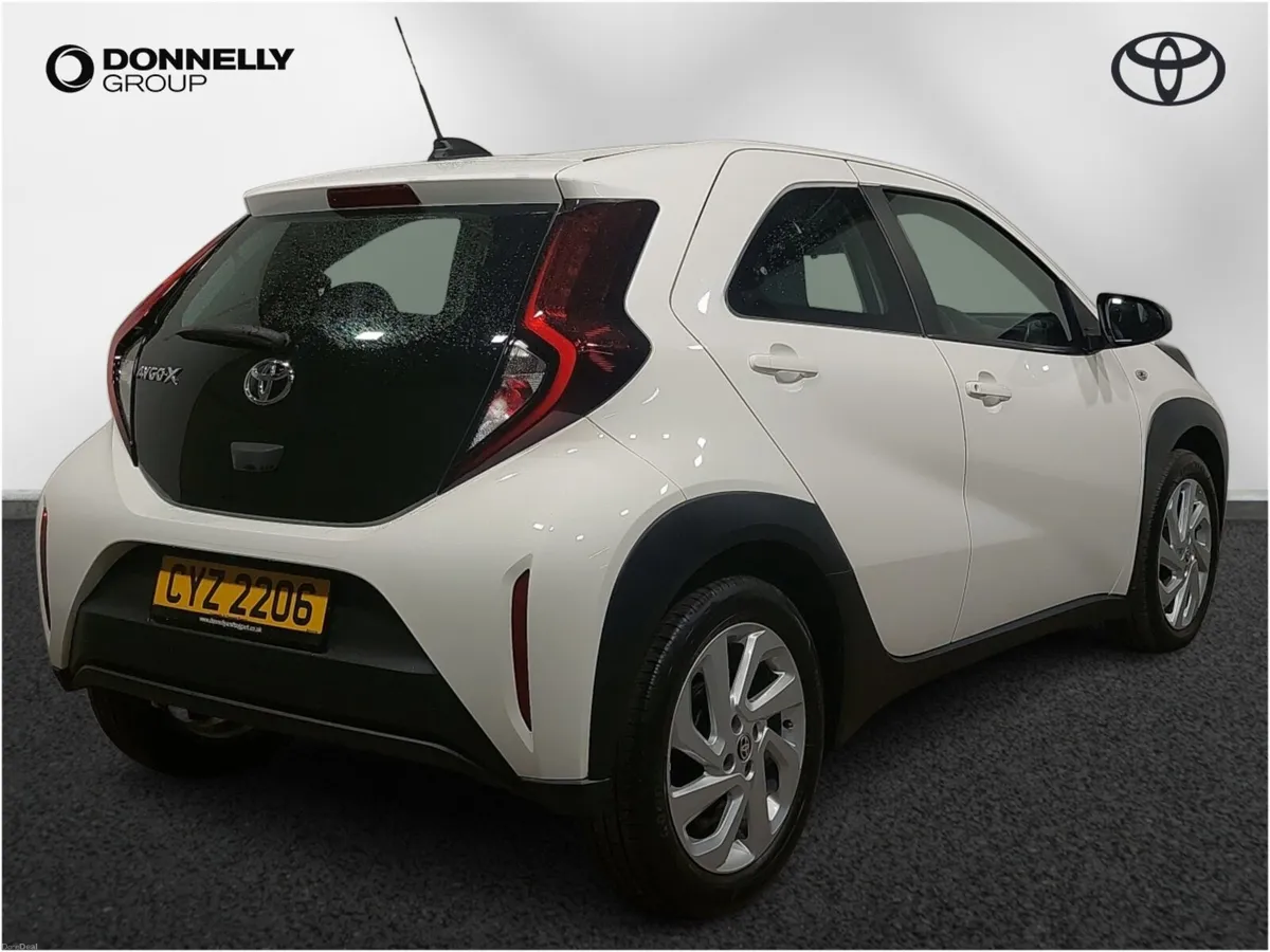 Toyota Aygo X Hatchback Pure - Image 4
