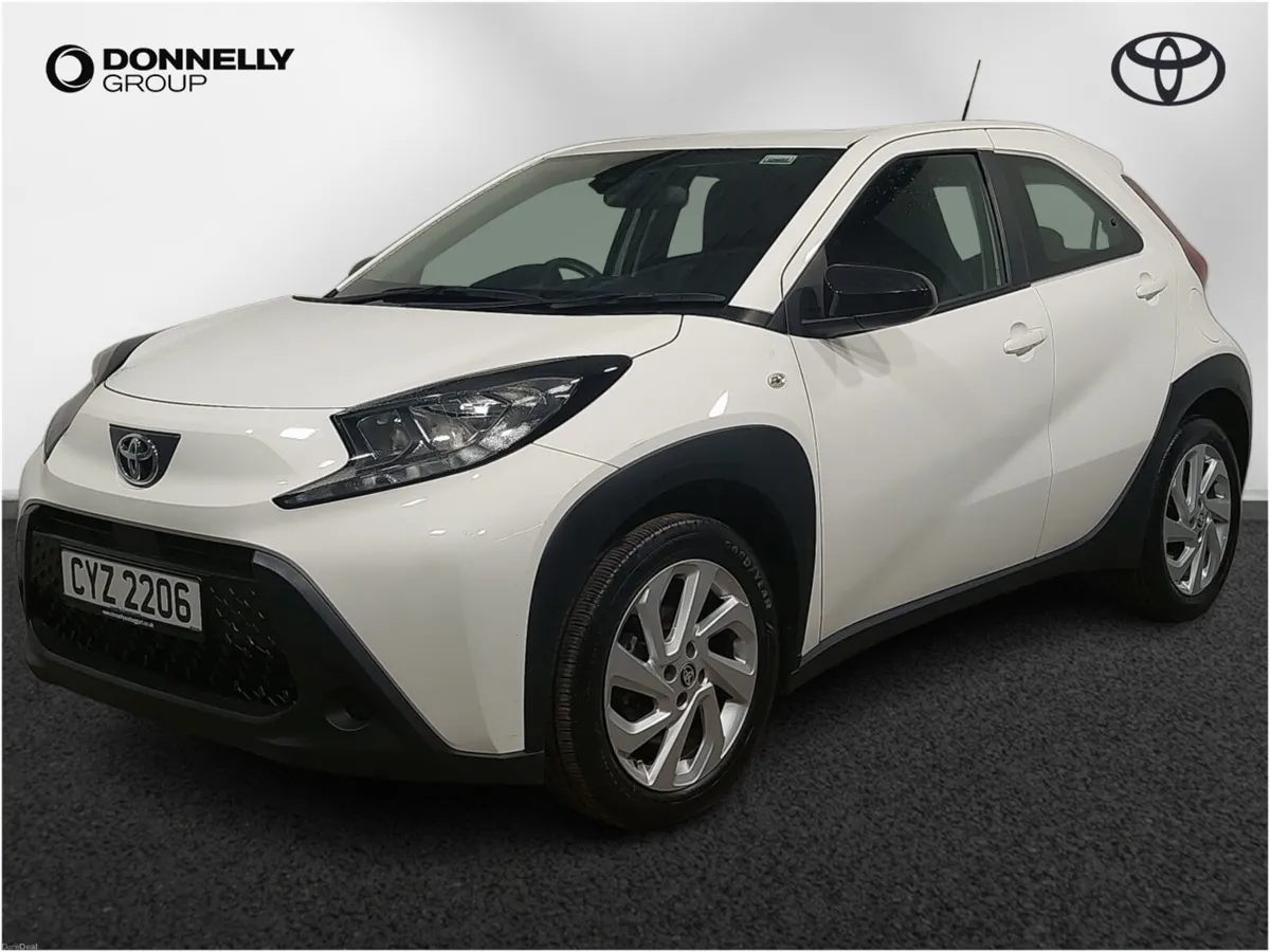 Toyota Aygo X Hatchback Pure - Image 3