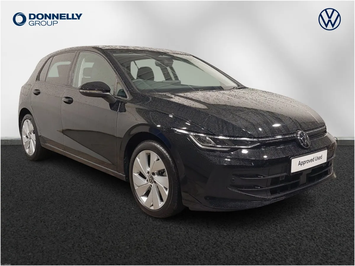 Volkswagen Golf Hatchback Match - Image 1