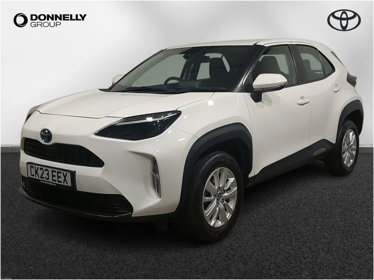Toyota Yaris Cross Estate Icon - Image 3