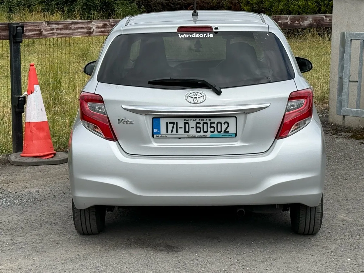 TOYOTA VITZ AUTOMATIC & LOW KMS - Image 4