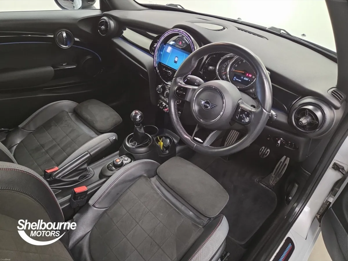 MINI Hatch COOPER SPORT - Image 4