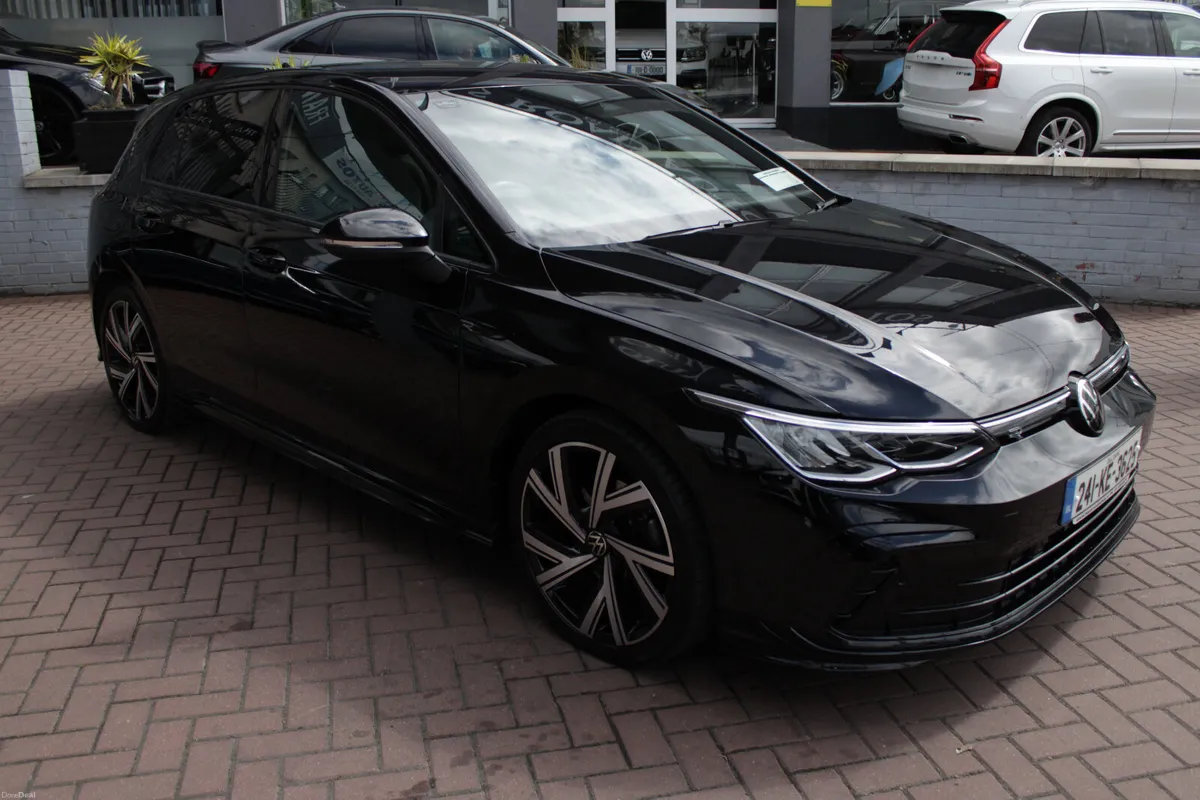 2024 VOLKSWAGEN GOLF 2.0TDI 150BHP R-LINE 5DR - Image 2