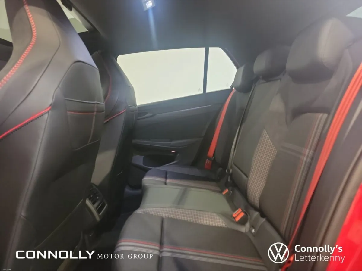 Volkswagen Golf GTI ED50 2.0TSI - Image 6