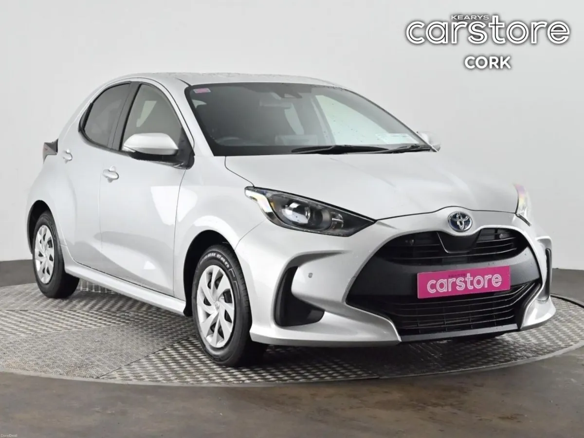 Toyota Yaris 1.5 Hybrid 5Dr Auto - Image 1